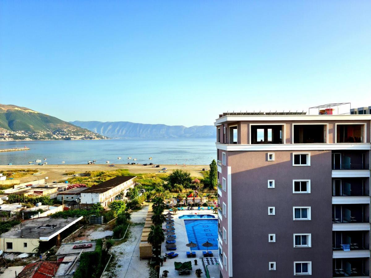 Panoramic Apartment *
